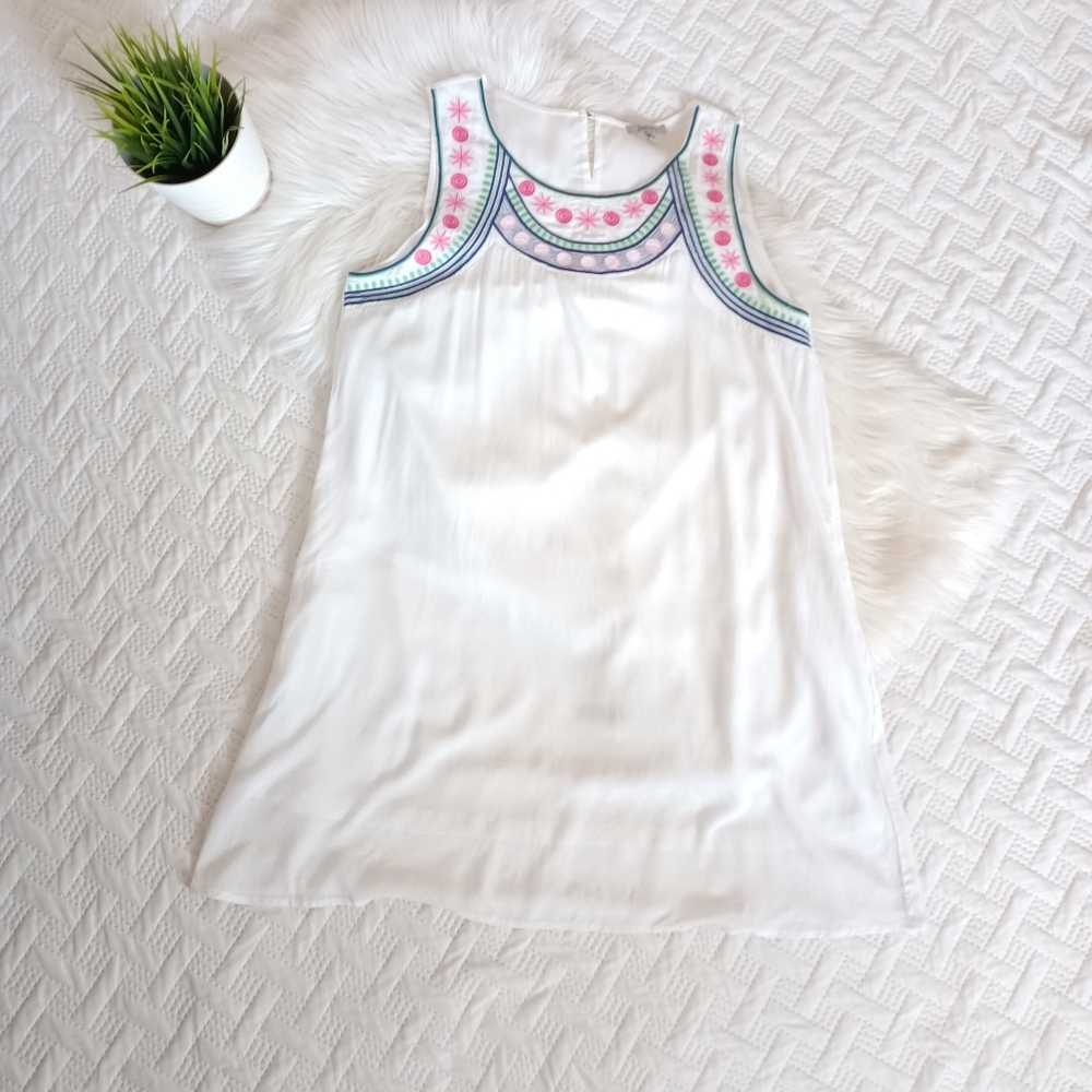 {Jodifl} White Embroidered Shift Dress